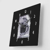 Oude Beer Stein Illustratie op achtergrond van Gru Vierkante Klok (Hoek)