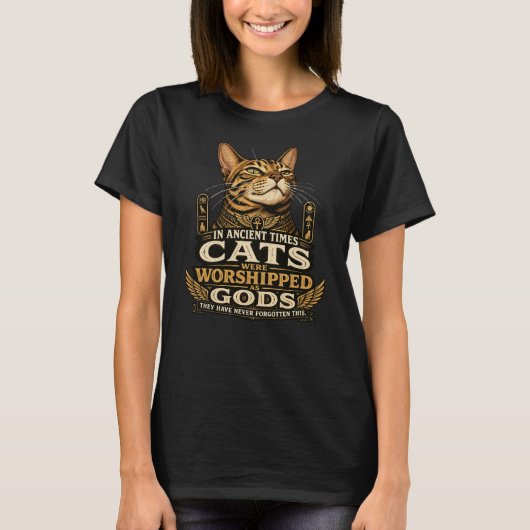 Oude Bengaalse Kat Houding T-shirt (Voorkant)