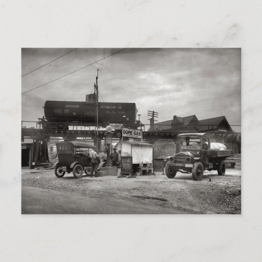 Oude benzinepomp, autoliefhebber briefkaart (Voorkant)