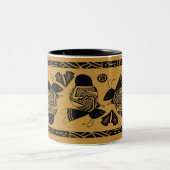 Oude bijen en bloemen op gouden mok (Center)