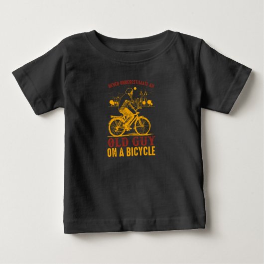 Oude Biker Ontwerp | Fiets | onderschat nooit (Voorkant)