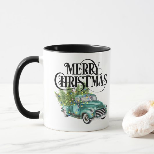 Oude Blauwe Truck Kerstboom Retro Cadeaubeker Mok (Met donut)