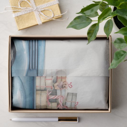 Oude Blauwe Vrachtwagen Met Feestelijke Boom Tissuepapier (Geschenk)