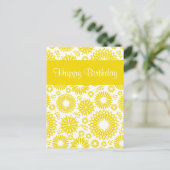 Oude bloemige gele verjaardagskaart briefkaart (Staand voorkant)