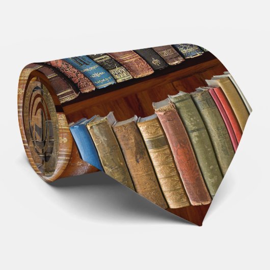 Oude boeken stropdas (Opgerold)