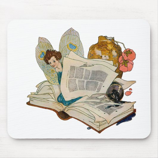 Oude Boekenwurm Fee Leest Illustratie Muismat (Voorkant)
