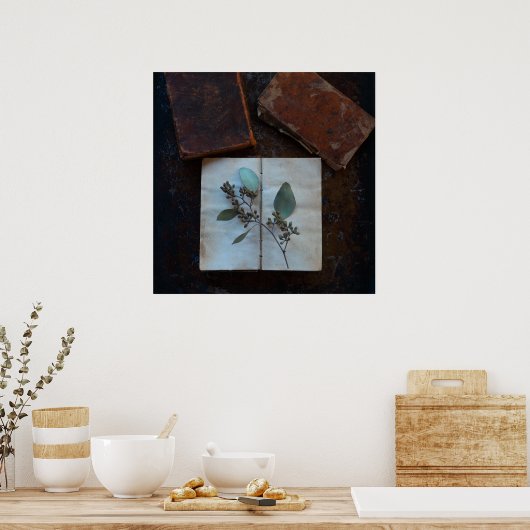 Oude boekpagina's met eucalyptusbladeren poster (Keuken)