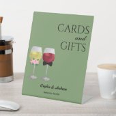 Oude Boho Bruidspaar Wijn Bruiloft Reclamebord Met Voetstuk (Insitu)