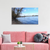 Oude boom op de rivieroever van Nierstein in Duits Canvas Afdruk (Insitu (Woonkamer))