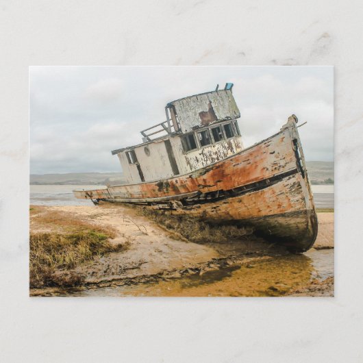 Oude boot / schip Schipbreuk op het strand Briefkaart (Voorkant)