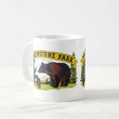 Oude bruine beren in Yellowstone National Park Koffiemok (Voorkant links)