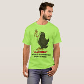 Oude buzzard met standt-shirt t-shirt (Voorkant volledig)