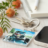 Oude citroenauto op een aanhangwagen in Frankrijk Sleutelhanger (Voorkant Rechts)