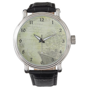 Oude cruiseschip, krantenartikel en kaart horloge