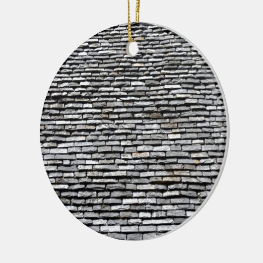 Oude daktop met schoorsteen keramisch ornament (Links)