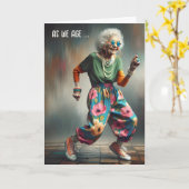 Oude Dame Dansen Wordt Oude Verjaardag Kaart (Gele Bloem)