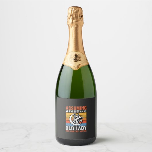 Oude Dame Hond Waarschuwing Retro Sparkling Wijnetiket (Voorkant)