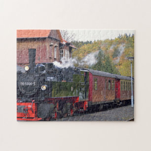 Oude Duitse Treinen. Legpuzzel