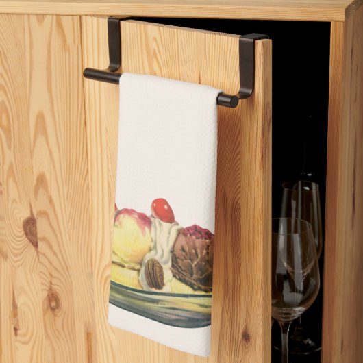 Oude eetwaren desserts, Banaan Split Kersen Theedoek (Derde Gevouwen)