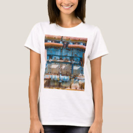 Oude en roestachtige atlas Imperial diesel engine T-shirt