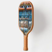 Oude en roestachtige atlas Imperial-dieselmotor Pickleball Paddle (Links)