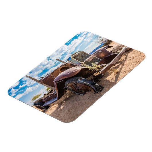 Oude en verlaten auto #3 in Solitaire, Namibië Magneet (Linkerzijde)