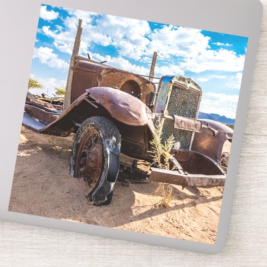 Oude en verlaten auto #3 in Solitaire, Namibië Sticker (Detail)