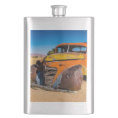 Oude en verlaten auto in Solitaire, Namibië Flacon (Voorkant)