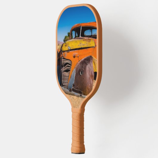 Oude en verlaten auto in Solitaire, Namibië Pickleball Paddle (Links)
