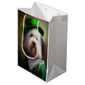 Oude Engelse Sheepdog in St. Patrick's Day Dress Medium Cadeauzakje (Voorkant Gekanteld)
