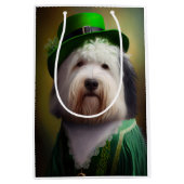 Oude Engelse Sheepdog in St. Patrick's Day Dress Medium Cadeauzakje (Voorkant)