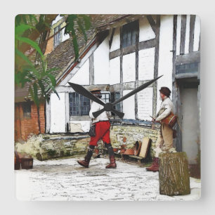 OUDE ENGLAND VIERKANTE KLOK