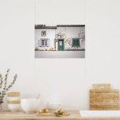 Oude Europese gevel met groene deur Poster (Keuken)