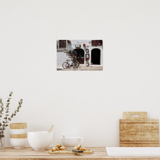 Oude fiets en winkel in Apulië Poster (Keuken)