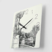 Oude fontein in het park met beeldhouwjongen  vierkante klok (Hoek)