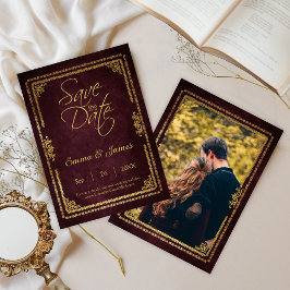 Oude foto met Burgundy sprookjesboekthema Save The Date