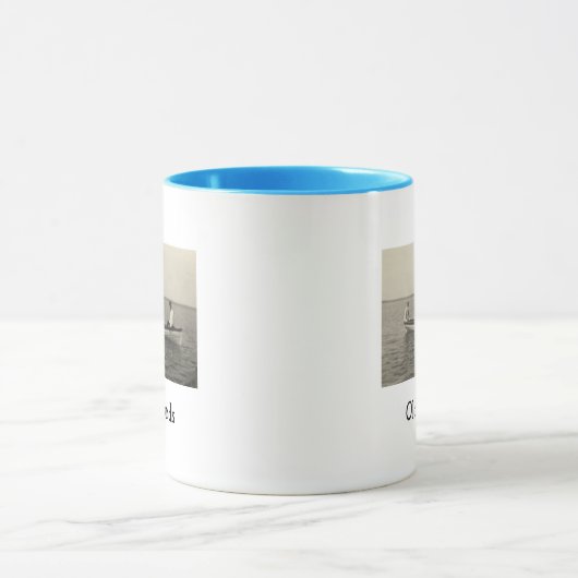 Oude Friends Boating Antiek Photo Coffee Mok (Midden)