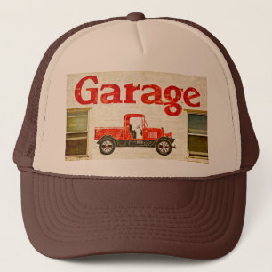 Oude garage trucker pet