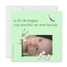 Oude geboorte van een muguet en een groene felt