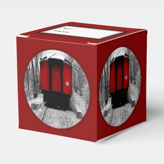 Oude gefaseerde stoomtrein met roodkastanjeveer B Bedankdoosjes (Voorkant Zijde)