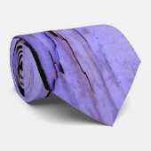 Oude gekraakte paarse verf op hout stropdas (Opgerold)