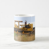 Oude gele koorddanser geparkeerd in een pasta koffiemok (Center)