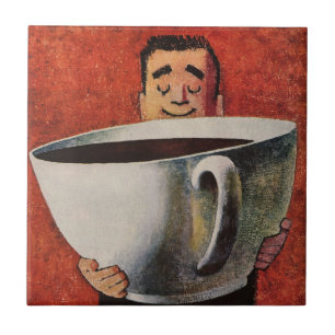 Oude gelukkige man drinkt reusachtige kop koffie tegeltje