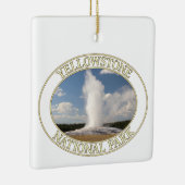 Oude getrouwe Geyser in Yellowstone National Park Keramisch Ornament (Rechts)