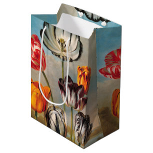 Oude gevarieerde tulpbloemen in een landschap medium cadeauzakje