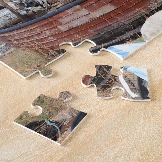 Oude Gevist boot op de strand Legpuzzel (Zijkant)