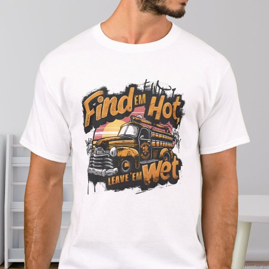 Oude Grappige Brandweerwagen Zonsondergang T-shirt