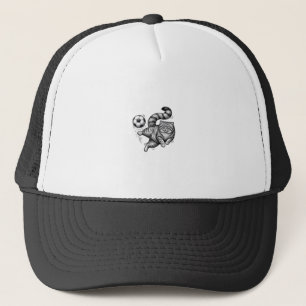 Oude Gravure Kat Voetbal Trap T-Shirt Ontwerp (4) Trucker Pet