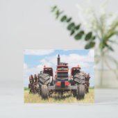 Oude grote trekker die onbelast op een mooie dag z briefkaart (Staand voorkant)