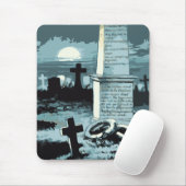Oude Halloween, enge begraafplaats met graven Muismat (Met muis)